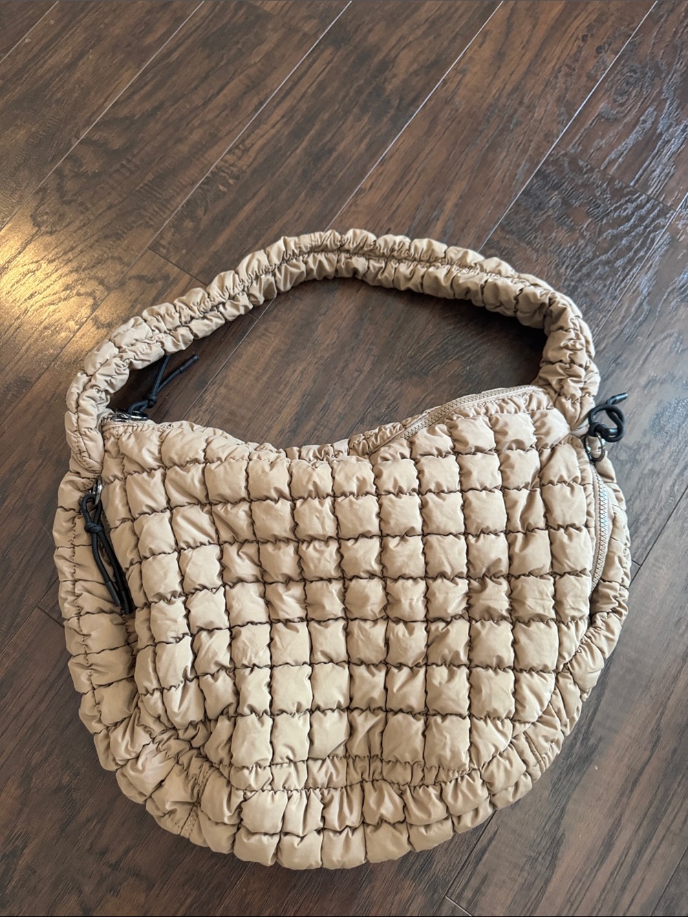 Quilted Shoulder Bag in Beige - Unbranded